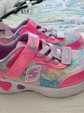 Skechers Light-Up Girls Pink & Multi-Color Sneakers